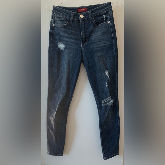 GUESS Mid Rise Skinny Jeans Women’s - Picture 5 of 7